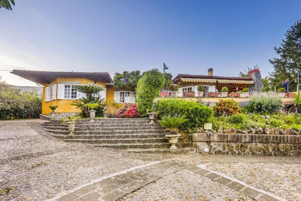 Villa Luce-Casa Vacanza Con Vista Panoramica Mare. 韦莱特里 外观 照片