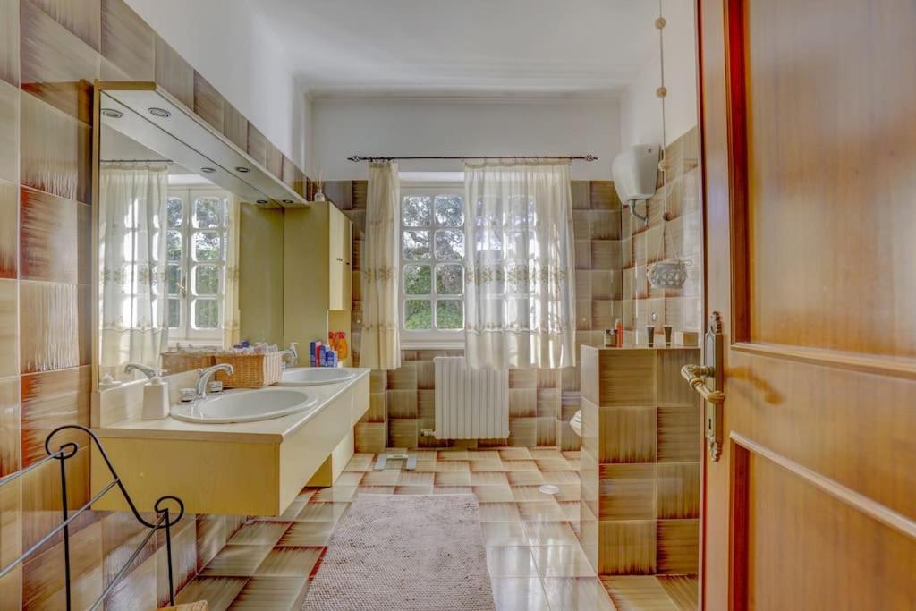 Villa Luce-Casa Vacanza Con Vista Panoramica Mare. 韦莱特里 外观 照片